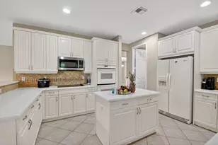9393 Savannah Estates Dr, Lake Worth, FL 33467 - Photo 5