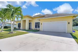 123 Bilbao St, Royal Palm Beach, FL 33411 - Photo 9