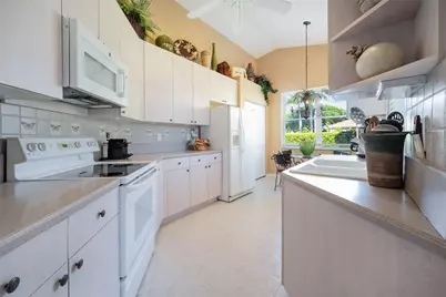 6723 Via Roma, Delray Beach, FL 33446 - Photo 13