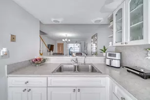 2612 W 54th Pl, Hialeah, FL 33016 - Photo 5