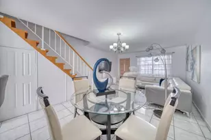 2612 W 54th Pl, Hialeah, FL 33016 - Photo 9