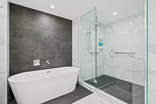 435 Bayshore Dr, Fort Lauderdale, FL 33304 - Photo 17