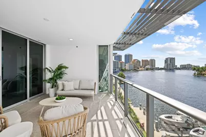 435 Bayshore Drive #302, Fort Lauderdale, FL 33304 - Photo 3