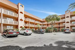 9861 Sunrise Lakes Blvd, Sunrise, FL 33322 - Photo 23