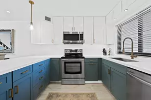 3016 NE 49th St, Fort Lauderdale, FL 33308 - Photo 11