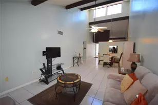 1713 NW 73rd Ave, Plantation, FL 33313 - Photo 9