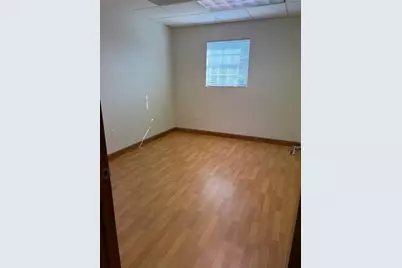 2225 N Commerce Parkway #6, Weston, FL 33326 - Photo 9