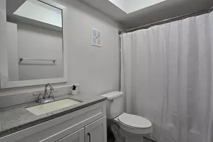 2109 NE 68th St, Fort Lauderdale, FL 33308 - Photo 13