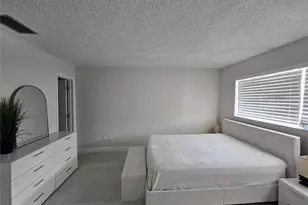 2109 NE 68th St, Fort Lauderdale, FL 33308 - Photo 3