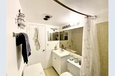 20 Bedford A #20, West Palm Beach, FL 33417 - Photo 11