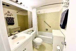 20 Bedford A Unit, West Palm Beach, FL 33417 - Photo 13