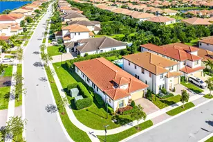 12295 N Baypoint Cir, Parkland, FL 33076 - Photo 33