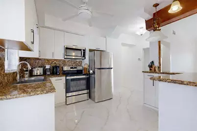 1510 West Avenue #4, Miami Beach, FL 33139 - Photo 3