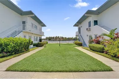 425 Bayshore Drive #2, Fort Lauderdale, FL 33304 - Photo 15