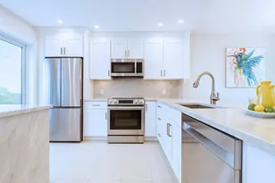 3000 N Palm Aire Dr, Pompano Beach, FL 33069 - Photo 1