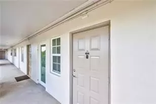 3000 N Palm Aire Dr, Pompano Beach, FL 33069 - Photo 9