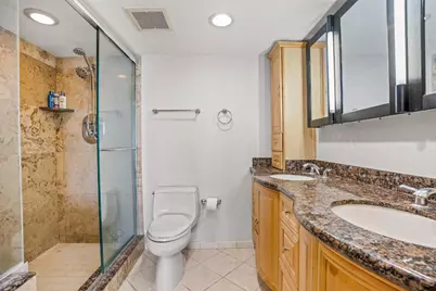 1151 N Fort Lauderdale Beach Boulevard #5D, Fort Lauderdale, FL 33304 - Photo 13