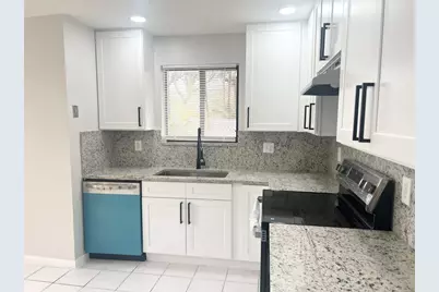 11530-32 NW 43rd Street, Coral Springs, FL 33065 - Photo 5