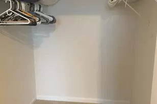 3215 NE 184th St, North Miami Beach, FL 33160 - Photo 9