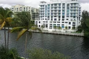 3215 NE 184th St, North Miami Beach, FL 33160 - Photo 17