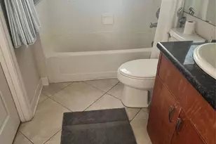 3215 NE 184th St, North Miami Beach, FL 33160 - Photo 15