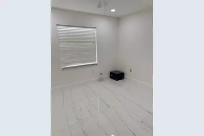 3380 NW 78th Avenue, Margate, FL 33063 - Photo 11