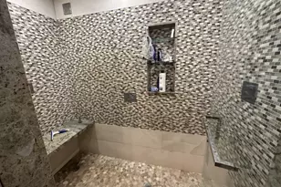 418 Alamanda Dr, Hallandale Beach, FL 33009 - Photo 17