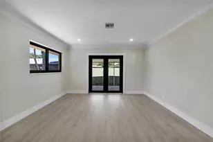 617 NE 38th St, Oakland Park, FL 33334 - Photo 27