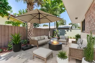 617 NE 38th St, Oakland Park, FL 33334 - Photo 29