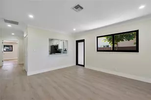 617 NE 38th St, Oakland Park, FL 33334 - Photo 3