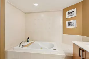 401 SW 4th Ave, Fort Lauderdale, FL 33315 - Photo 25