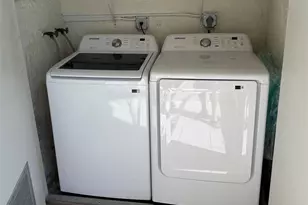 3001 Holiday Springs Blvd, Margate, FL 33063 - Photo 17