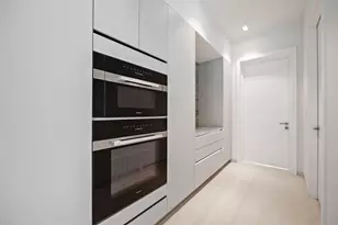 607 NE 17th Ave, Fort Lauderdale, FL 33304 - Photo 9