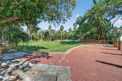2500 Riverland Road, Fort Lauderdale, FL 33312 - Photo 17