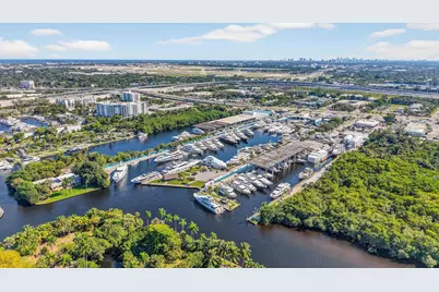 2500 Riverland Road, Fort Lauderdale, FL 33312 - Photo 33