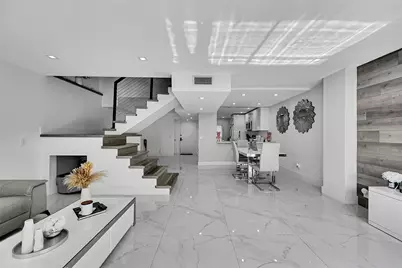 9962 Royal Palm Boulevard #9962, Coral Springs, FL 33065 - Photo 3