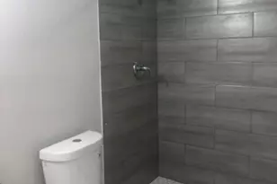 5317 NW 18th St, Fort Lauderdale, FL 33313 - Photo 9