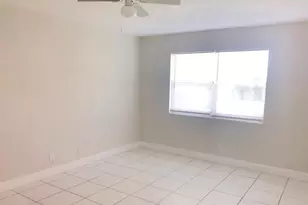 5317 NW 18th St, Lauderhill, FL 33313 - Photo 9