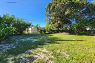 942 NW 12th St, Fort Lauderdale, FL 33311 - Photo 3