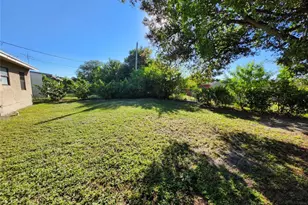 942 NW 12th St, Fort Lauderdale, FL 33311 - Photo 5