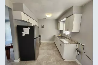 942 NW 12th Street, Fort Lauderdale, FL 33311 - Photo 9