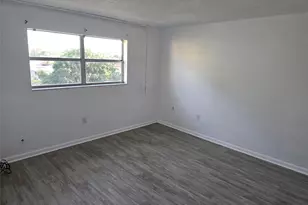 8225 Sunrise Lakes Blvd, Sunrise, FL 33322 - Photo 9