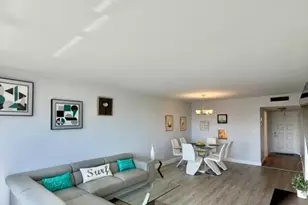 3150 N Palm Aire Dr, Pompano Beach, FL 33069 - Photo 1