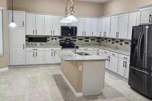 21 Country Lake Cir, Boynton Beach, FL 33436 - Photo 3