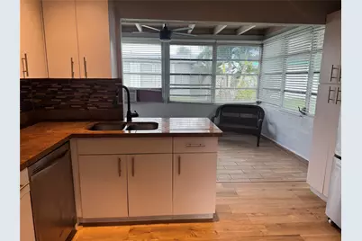 4938 NW 54th Court, Tamarac, FL 33319 - Photo 7