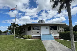 8212 NW 74th Terrace, Tamarac, FL 33321 - Photo 23