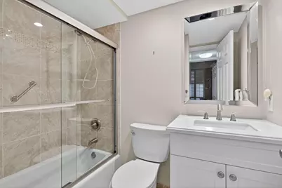 985 SE 19 Avenue #204, Deerfield Beach, FL 33441 - Photo 15