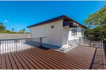 2447 Roosevelt Street, Hollywood, FL 33020 - Photo 11