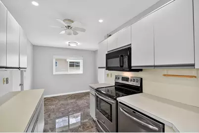 6869 Fountains Circle #6869, Lake Worth, FL 33467 - Photo 13