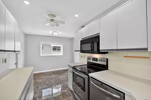 6869 Fountains Cir, Lake Worth, FL 33467 - Photo 15